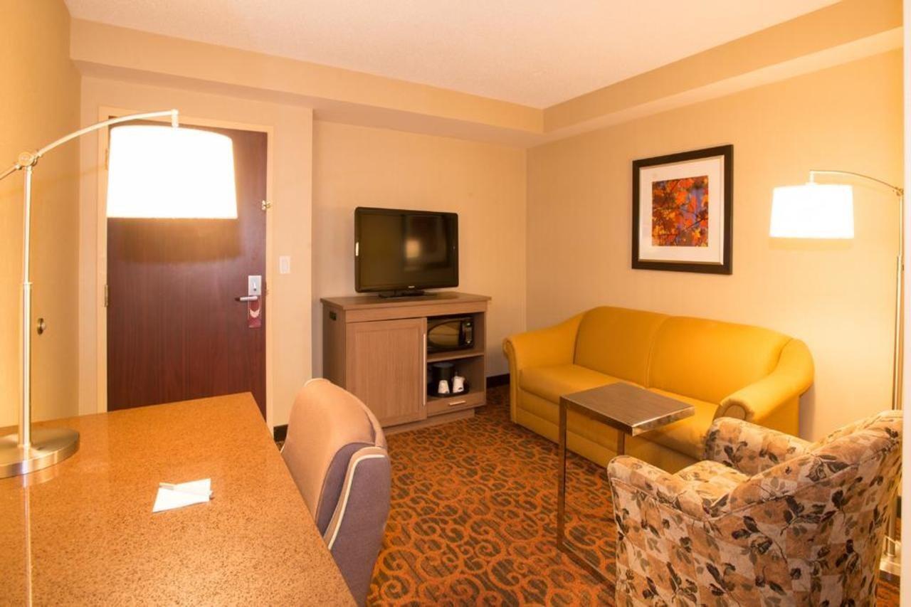 Country Inn & Suites By Radisson, Toronto Mississauga, On Dış mekan fotoğraf