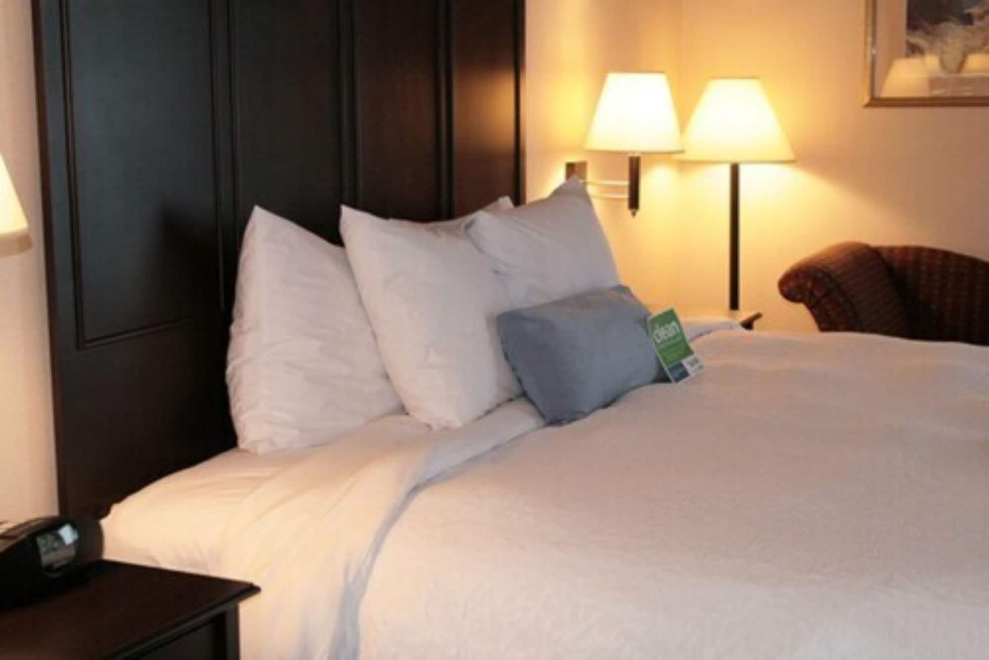 Country Inn & Suites By Radisson, Toronto Mississauga, On Dış mekan fotoğraf