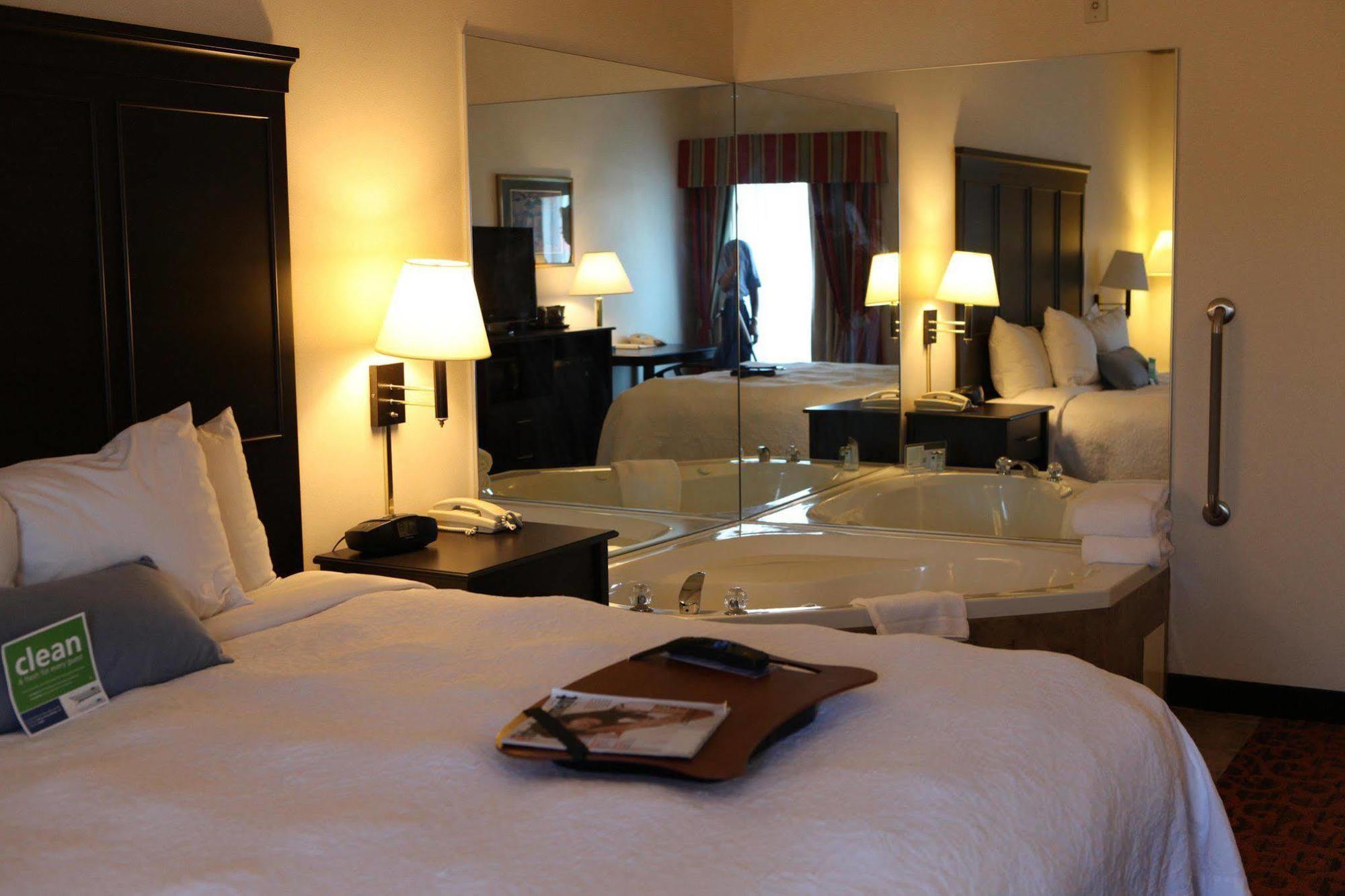 Country Inn & Suites By Radisson, Toronto Mississauga, On Oda fotoğraf